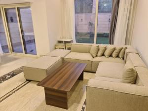 Garden 2BR in Nakhil Compound