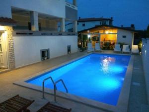 New modern Villa Nada with pool