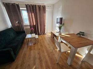 First Green Żoliborz apartament 7