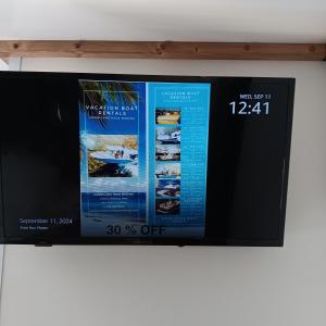 Aqua Lodges At Hurricane Hole Marina