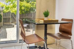 Cozy Modern 4BR Home with Sunny Patio