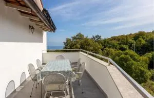 Awesome Apartment In Brsec With Wifi - Zagorje