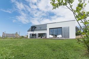 Villas Jolie Maison avec piscine interieure a 5 minutes des plages : photos des chambres