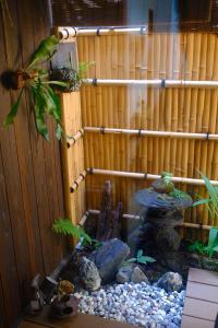 带露天浴缸全新双层别墅 3室2卫 四线电车 直达关西机场 15分钟至USj 心斋桥 难波 大阪城公园