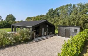 3 Bedroom Amazing Home In Sydals