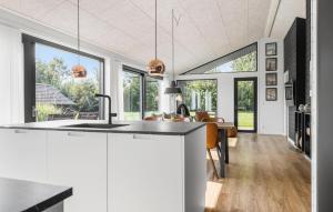 3 Bedroom Amazing Home In Sydals