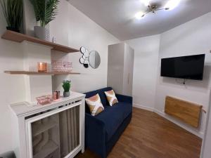 Trocadéro Eiffel Tour - refurbished furnished flat
