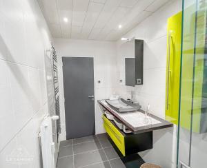 Appartements Vue degagee, Cuisine moderne et WIFI : photos des chambres