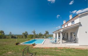 3 Bedroom Gorgeous Home In Jural