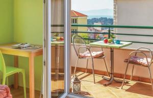 Apartment Makarska With Sea View 294