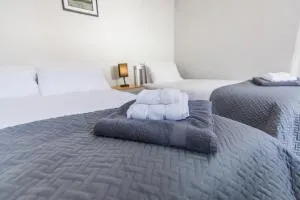 The Court - 布里奇诺斯