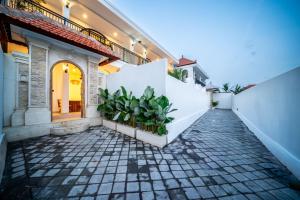 Kenny Villas Canggu Beach