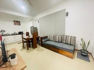 The Motel One - Colombo Border