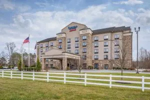 Fairfield Inn Suites Elkin Jonesville - Traphill