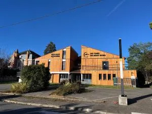 Les Cimes du Mont Royal - 蒙特雷若