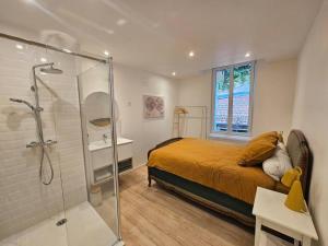 Maison avec garage et terrasse quartier historique