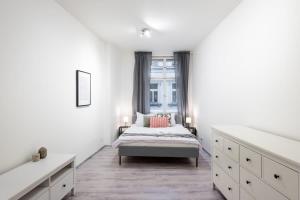 Timeless Charming Studio near Old Town