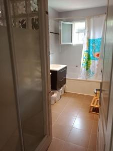 Maisons de vacances Maison de campagne avec piscine proche Carcassonne : photos des chambres