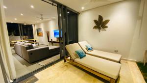 Modern Zen Villa Next to Playa Popy