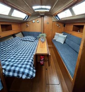 Zeiljacht op Urk, Nederland