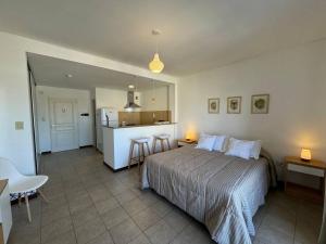 Luminoso y Acogedor en el barrio Camba Cuá