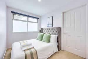 Bright Modern Holiday Home 7 Beds at Doncaster