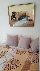 Estudio privado con vigilancia 247 con entrada independiente,