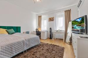 Heart of the City Center 2 rooms by Zaži