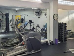 GA102 Cremorne Chic Contemporary & Convenient