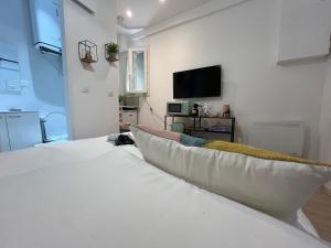 Oberkampf by Melvane 18