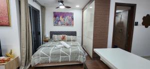 Near Ferry Terminal-COZY Studio Condo HarbourBay Residences - 1120