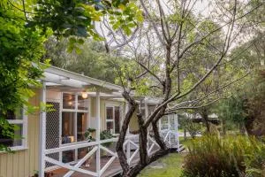 Poppy's Place - Denmark - Youngs