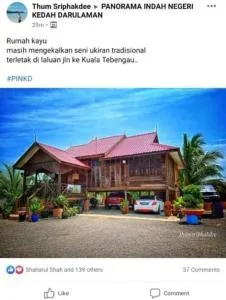 RUMAH KAYU ED BEACH Cafe - Simpang Empat