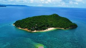 Anjawan Island Resort