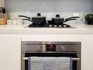 Cozy home - Close to USYD and RPA