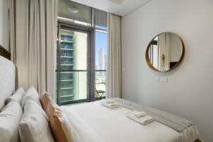 Stylish 1-Bedroom in Prime Business Bay Aykon C