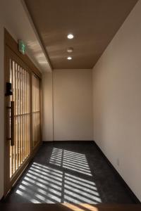 ゲストハウス ホワイトドラゴン60