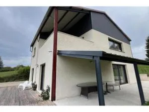 Gites de Landuziere, Sleeps 14 - Étrat