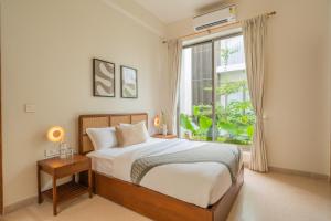 ELIVAAS 3 BHK with Pvt Pool & Spacious living Area - Mirai Villa Sukoon