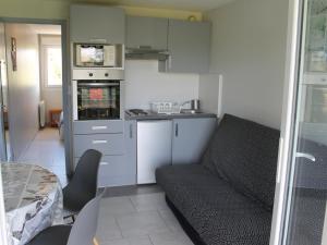 Appartements Charmant T2 avec terrasse et Wi-Fi a 100m des Thermes - FR-1-541-130 : photos des chambres