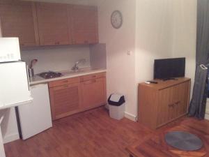 Appartement meublé avec balcon - Animaux admis, WiFi - FR-1-541-146