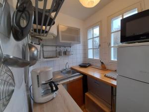 T2 lumineux centre-ville avec Wi-Fi, lave-linge et lave-vaisselle - FR-1-541-122