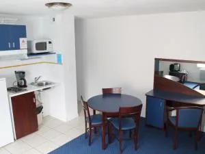 Appartement T3 PMR proche Thermes, piscine & parking - La Roche-Posay - FR-1-541-144 - Saint-Pierre-de-Maillé