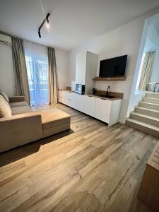 Atmosphere by the Sea