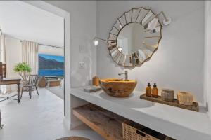 Holiday Escape, Epic VIEWS