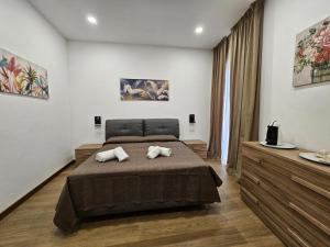 Be Your Home - La Darsena Guest House
