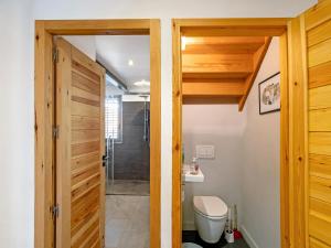 Chalets Magnifique Chalet Moderne Familial : photos des chambres