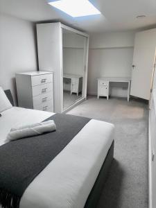 one bed flat Fitzrovia