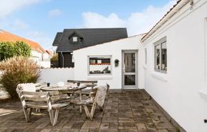 Lovely Home In Blokhus With Wifi