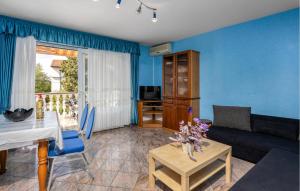 1 Bedroom Nice Apartment In Selce 